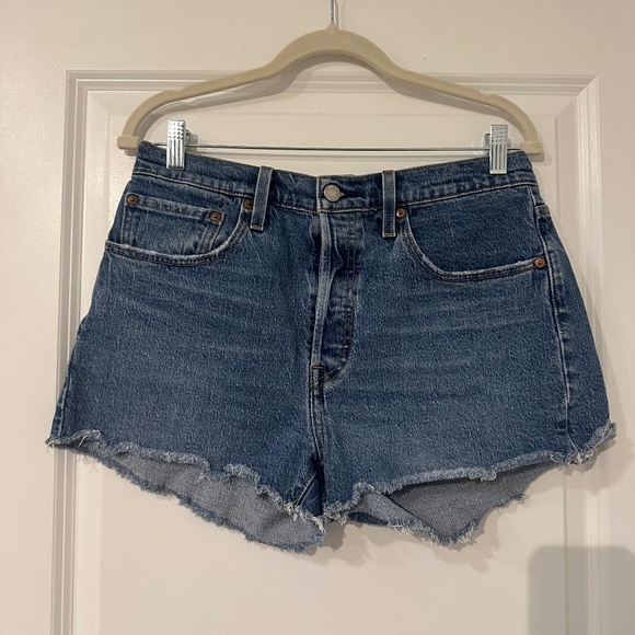 Levi's 501 Original Fit High Rise Jean Shorts - Picture 1 of 7